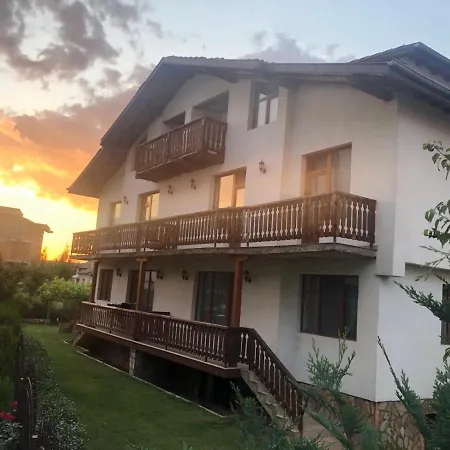 Stoyanov بانسكو