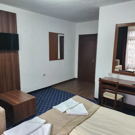 Stoyanov بيت ضيافة *